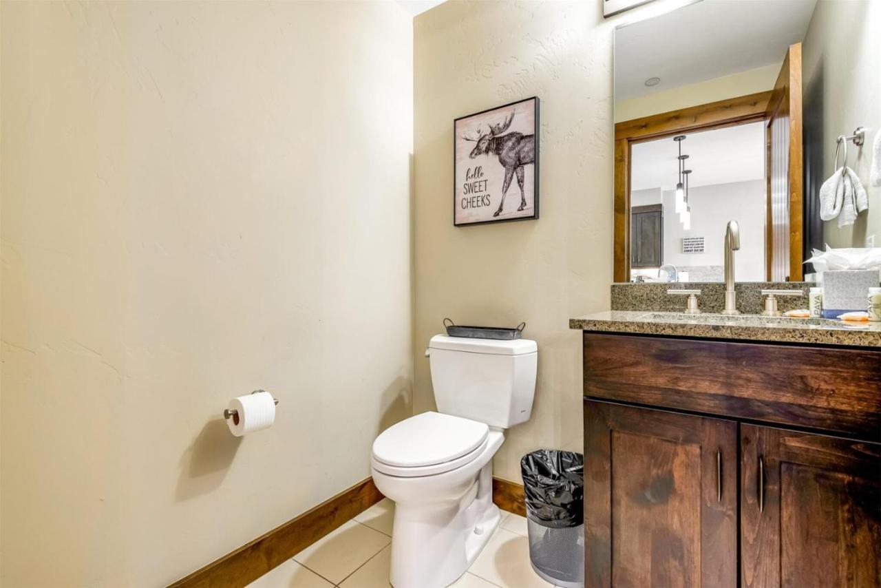 One Bedroom Luxury Condo On Main Street In Downtown 브레켄리지 외부 사진